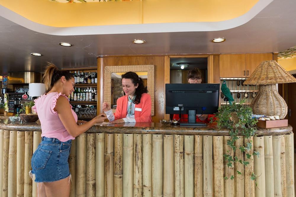 Hotel Caribe - Garda Lake Collection 布雷佐内加尔达 外观 照片