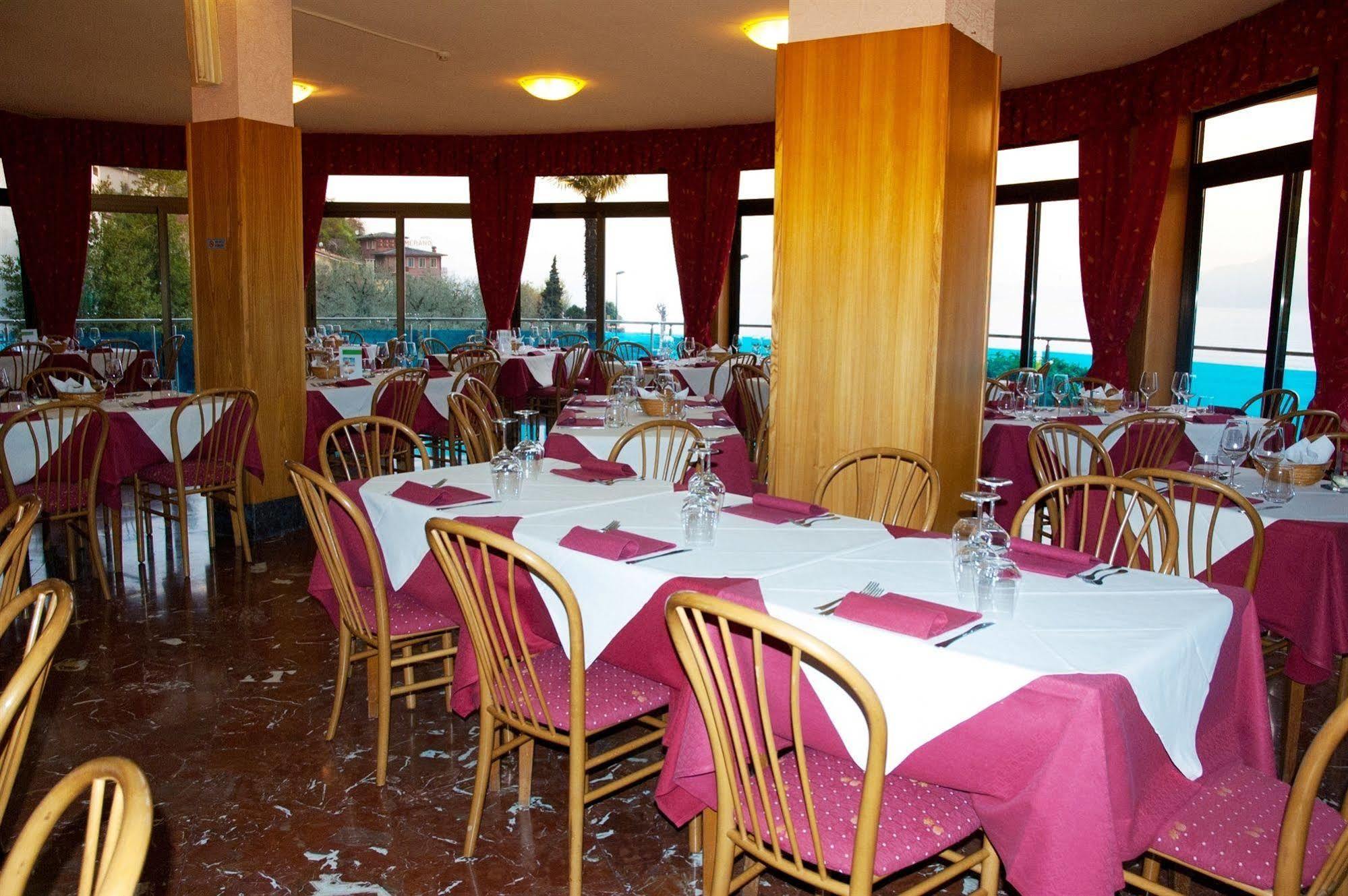 Hotel Caribe - Garda Lake Collection 布雷佐内加尔达 外观 照片