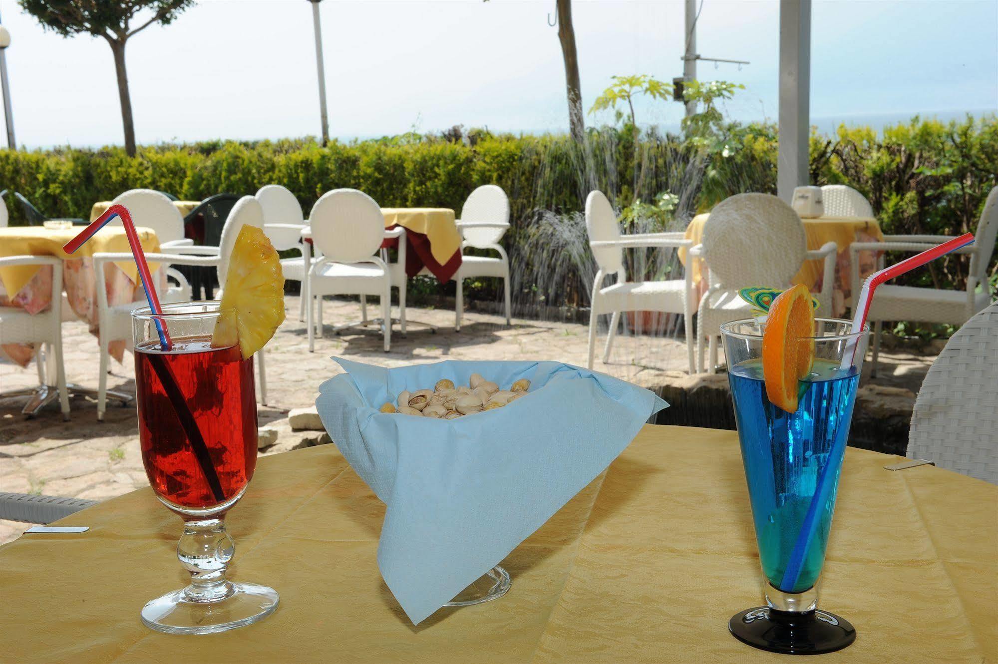 Hotel Caribe - Garda Lake Collection 布雷佐内加尔达 外观 照片