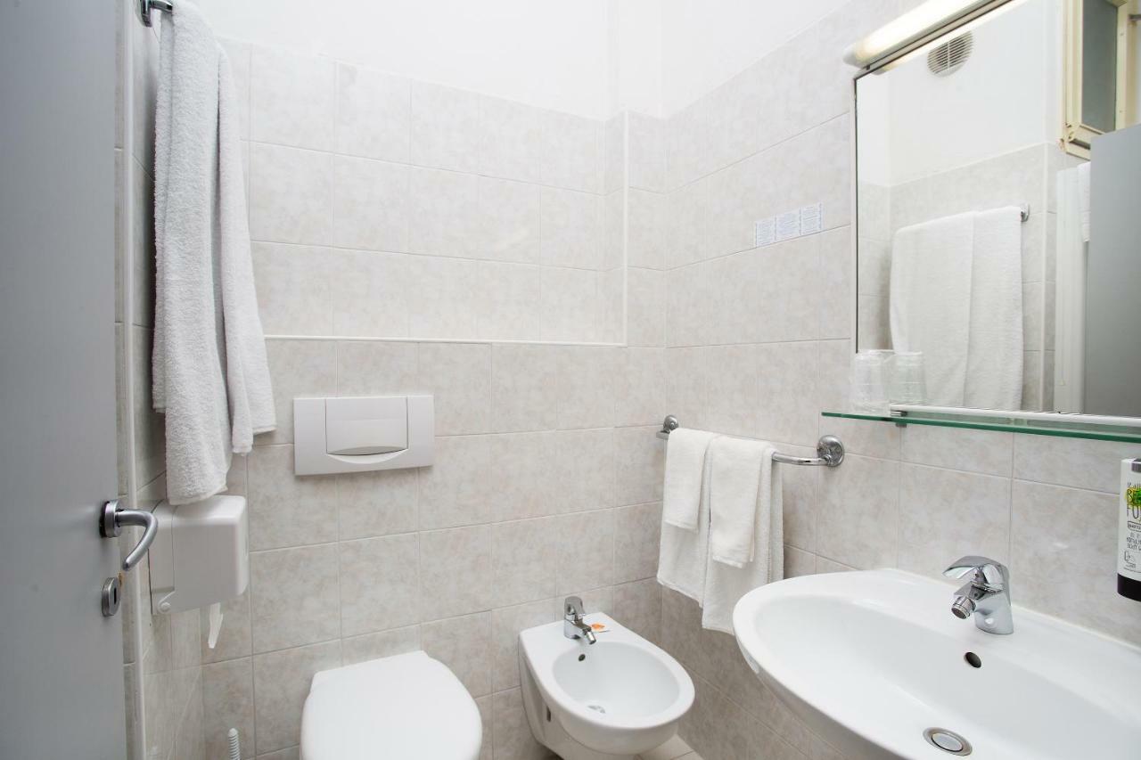 Hotel Caribe - Garda Lake Collection 布雷佐内加尔达 外观 照片